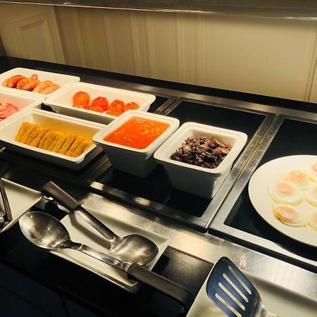 Yorkshire Gateway Hotel South Milford エクステリア 写真