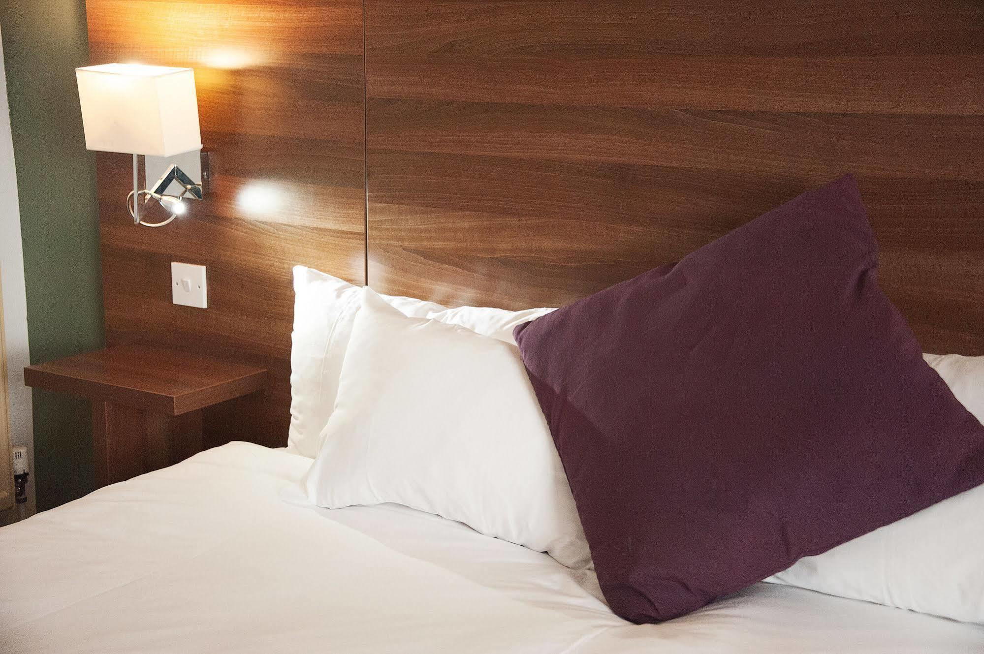 Yorkshire Gateway Hotel South Milford エクステリア 写真