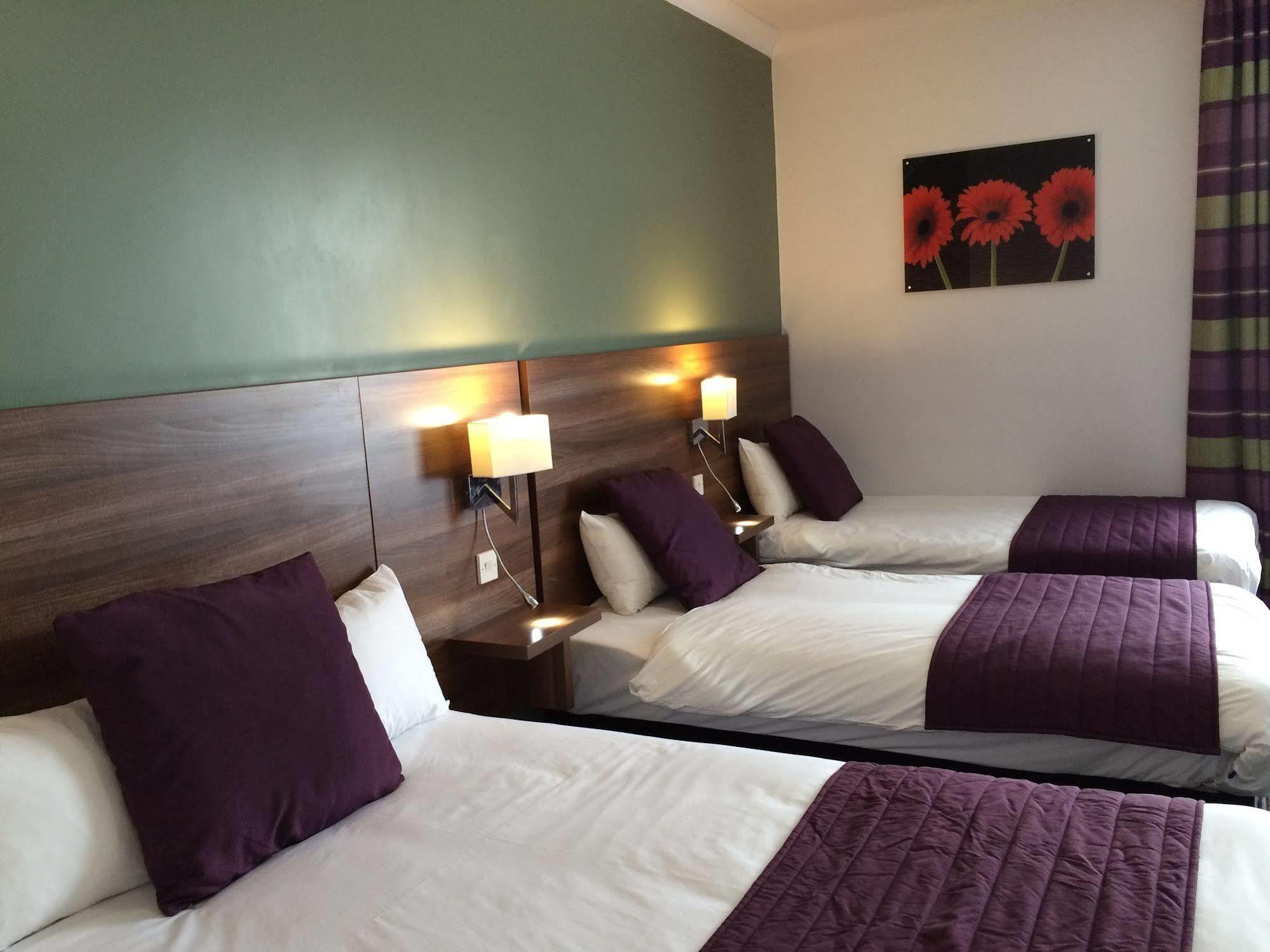 Yorkshire Gateway Hotel South Milford エクステリア 写真