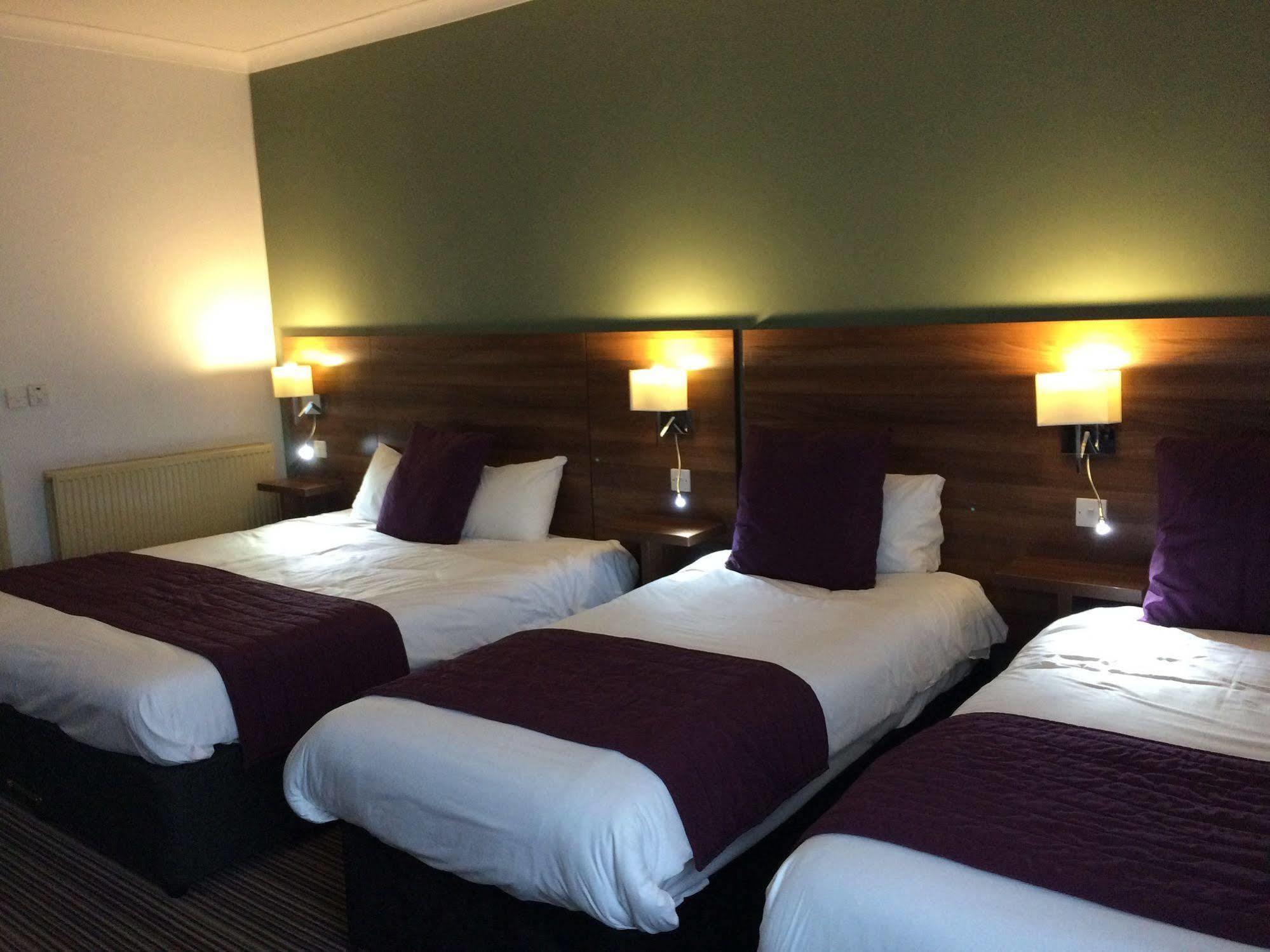 Yorkshire Gateway Hotel South Milford エクステリア 写真